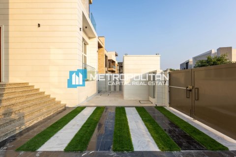 Yas Island、Abu Dhabi、UAE にあるヴィラ販売中 5ベッドルーム、700 m2、No658529 - 写真 34