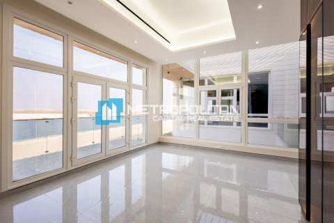 Yas Island、Abu Dhabi、UAE にあるヴィラ販売中 5ベッドルーム、700 m2、No658529 - 写真 14