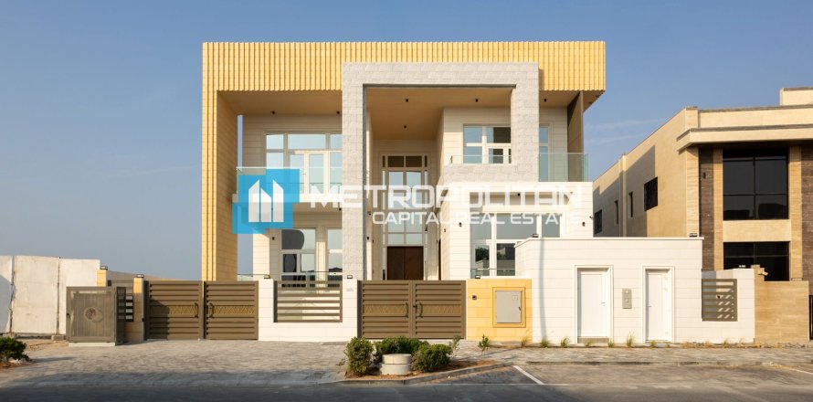 Yas Island、Abu Dhabi、UAEにあるヴィラ 5ベッドルーム、700 m2 No658529