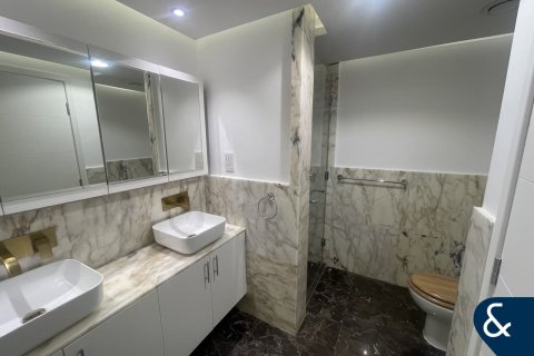 Downtown Dubai (Downtown Burj Dubai), Dubai, BAE’de kiralık daire 2 yatak odası, 154 m&sup2; No 698519 - fotoğraf 9