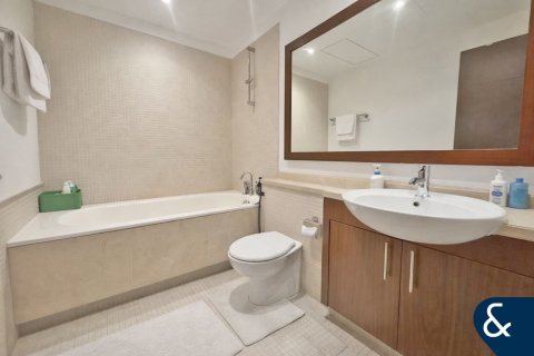 Downtown Dubai (Downtown Burj Dubai), Dubai, BAE’de kiralık daire 2 yatak odası, 152 m&sup2; No 698520 - fotoğraf 24