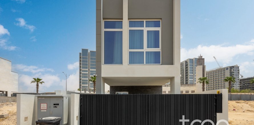 Villa à Dubai, EAU: 3 chambres, 175.12 m2 № 758851