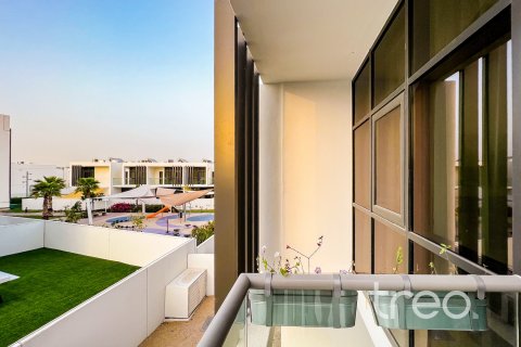 Dubai, संयुक्त अरब अमीरात में टाउनहाउस, 2 बेडरूम, 185.62 वर्ग मीटर, संख्या 733980 - फ़ोटो 9