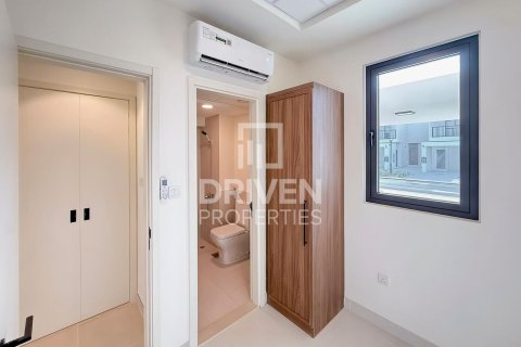 Townhouse di Town Square, Dubai, UEA 3 kamar tidur, 190 m2 nomor 655567 - foto 8