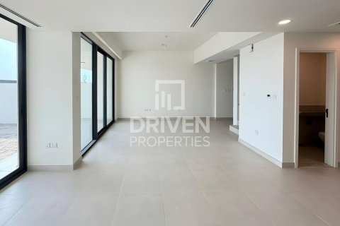 Townhouse di Town Square, Dubai, UEA 3 kamar tidur, 190 m2 nomor 655567 - foto 2