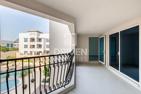 Umm Suqeim, Dubai, UAE의 임대용 아파트 침실 2개, 131제곱미터 번호 655571 - 사진 2