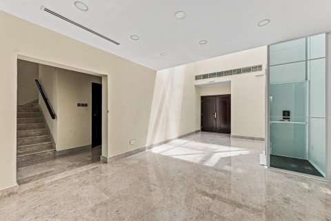 Villa sa Meadows, Dubai, UAE 5 silid-tulugan, 847.84 sq.m. № 749846 - larawan 3