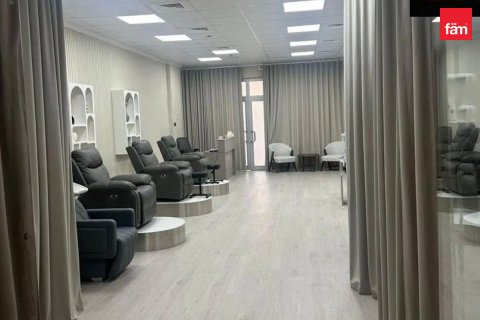 Pood asukohaga Dubai, AÜE: 93.7 m² Nr 751217