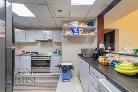 Apartman u Jumeirah Lake Towers, Dubai, UAE 2 spavaćih soba, 123 m2 Br. 648472 - fotografija 2