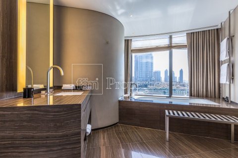 Downtown Dubai (Downtown Burj Dubai), UAE의 임대용 아파트 침실 2개, 202제곱미터 번호 702258 - 사진 18