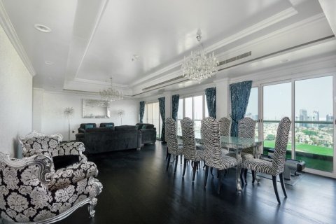 Střešní byt v Dubai Sports City, SAE 4 ložnice, 456 m² Č.: 766195 - fotografie 5