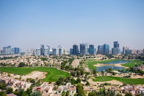 Střešní byt v Dubai Sports City, SAE 4 ložnice, 456 m² Č.: 766195 - fotografie 25