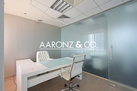 Birojs Jumeirah Lake Towers, Dubaijā, AAE 86 m2 Nr. 685650 - attēls 7