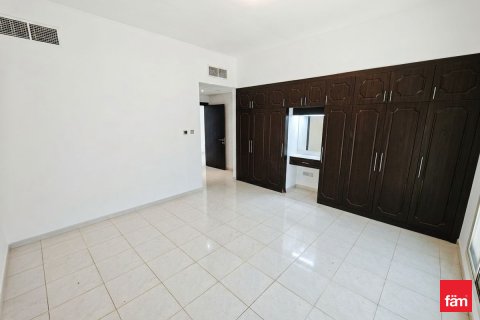 Villa en alquiler en Dubai, EAU 4 dormitorios, 501.5 m2 № 715162 - foto 12