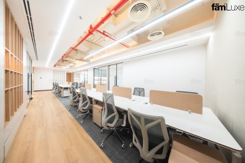 Büroraum zur Miete in Dubai, VAE 163.3 m2 Nr. 640617 - Foto 5