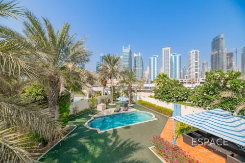 Huvila Meadows, Dubai, Arabiemiraatit 4 makuuhuonetta, 353 m2 № 650032 - kuva 18