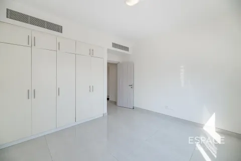 Huvila Meadows, Dubai, Arabiemiraatit 4 makuuhuonetta, 353 m2 № 650032 - kuva 16