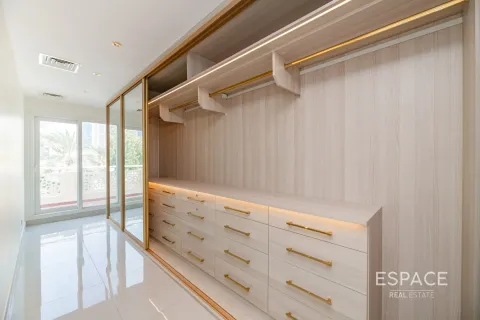 Huvila Meadows, Dubai, Arabiemiraatit 4 makuuhuonetta, 353 m2 № 650032 - kuva 12