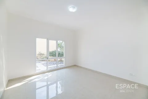 Huvila Meadows, Dubai, Arabiemiraatit 4 makuuhuonetta, 353 m2 № 650032 - kuva 6