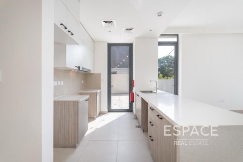 Villa zur Miete in Dubai Hills Estate, Dubai, VAE 3 Schlafzimmer, 273 m2 Nr. 650053 - Foto 5