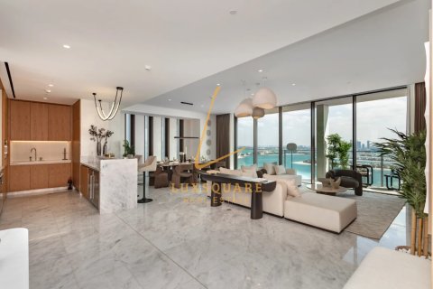 Huoneisto Palm Jumeirah, Dubai, Arabiemiraatit 2 makuuhuonetta, 222 m2 № 658811 - kuva 2