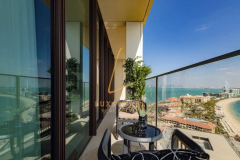Huoneisto Palm Jumeirah, Dubai, Arabiemiraatit 2 makuuhuonetta, 222 m2 № 658811 - kuva 28