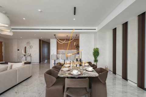 Huoneisto Palm Jumeirah, Dubai, Arabiemiraatit 2 makuuhuonetta, 222 m2 № 658811 - kuva 12