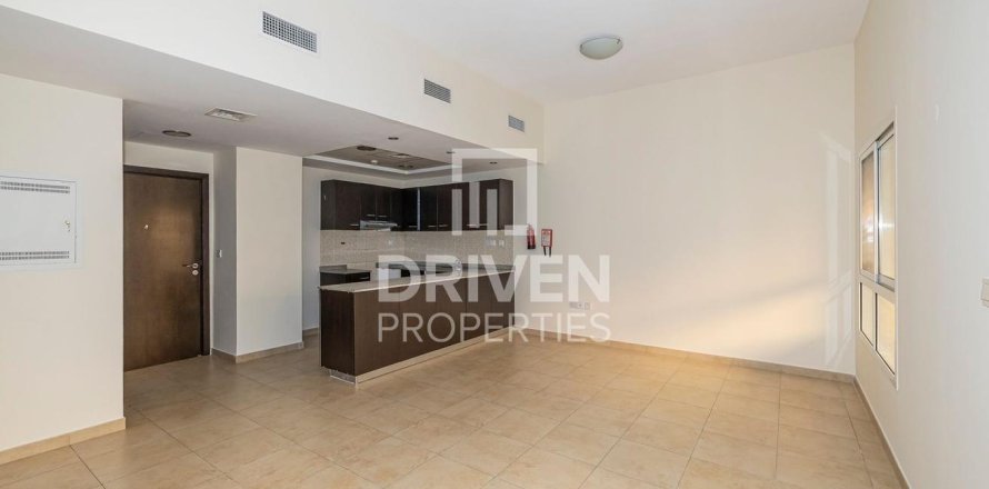 Apartamento em Remraam, Dubai, EAU 2 quartos, 106.75 m2 № 743019