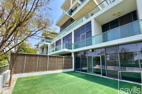 Townhouse in DAMAC Hills (Akoya by DAMAC), Dubai, UAE 2 bedrooms, 174 sq.m. № 635349 - photo 1