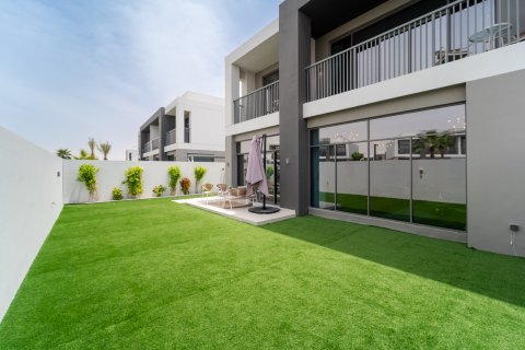 Dubai South (Dubai World Central), Dubai, BAE’de satılık villa 5 yatak odası, 373 m² No 751296 - fotoğraf 23