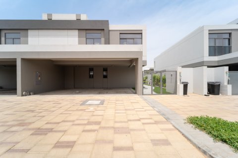 Dubai South (Dubai World Central), Dubai, BAE’de satılık villa 5 yatak odası, 373 m² No 751296 - fotoğraf 25