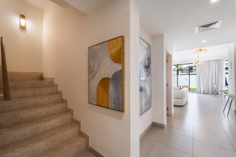 Dubai South (Dubai World Central), Dubai, BAE’de satılık villa 5 yatak odası, 373 m² No 751296 - fotoğraf 18