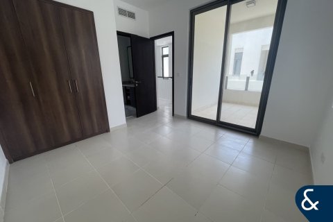 فيلا للإيجار في ريم، دبي، الإمارات العربية المتحدة 3 غرفة نوم ، 233 متر مربع ، رقم 668320 - صورة 6