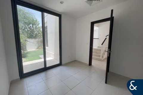 فيلا للإيجار في ريم، دبي، الإمارات العربية المتحدة 3 غرفة نوم ، 233 متر مربع ، رقم 668320 - صورة 5