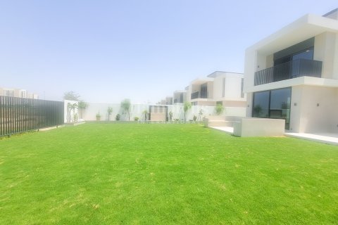 וילה להשכרה ב Dubai South (Dubai World Central), Dubai, איחוד האמירויות 4 חדרי שינה, 583.15213100 מ"ר, מספר 712187 - תמונה 3