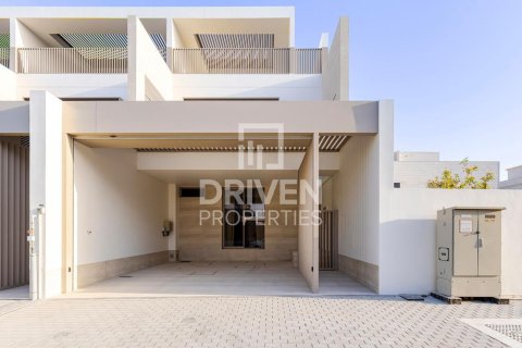 Řadový dům v Meydan, Dubai, SAE 3 ložnice, 289 m² Č.: 654445 - fotografie 23