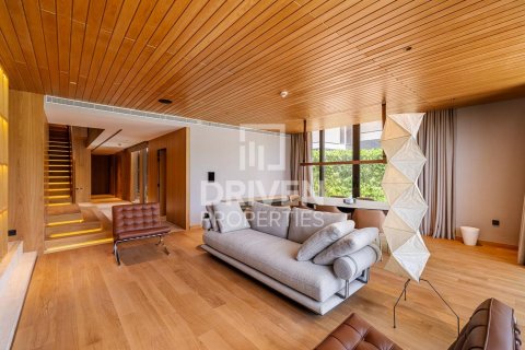 Зняти в оренду таунхаус в Джумейра, Дубай, ОАЕ 4 спальні, 416м2, № 654892 - фото 2