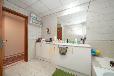 Huoneisto Green Community, Dubai, Arabiemiraatit 3 makuuhuonetta, 244 m2 № 658753 - kuva 20