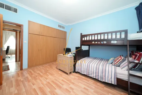 Huoneisto Green Community, Dubai, Arabiemiraatit 3 makuuhuonetta, 244 m2 № 658753 - kuva 16