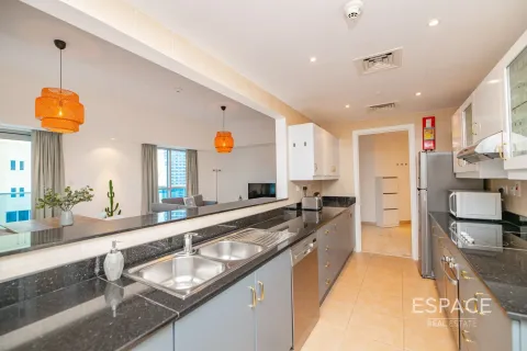דירה להשכרה ב Dubai Marina, Dubai, איחוד האמירויות  2 חדרי שינה, 180 מ"ר, מספר 650239 - תמונה 4