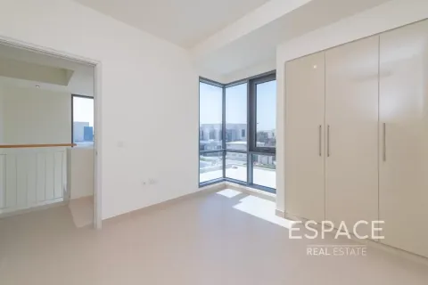 Rumah bandar di Dubai Hills Estate, UAE 4 bilik tidur, 229 meter persegi № 650236 - foto 4