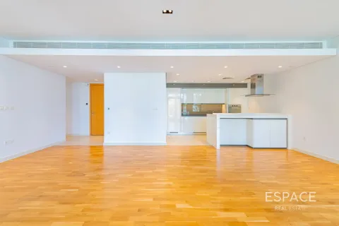 Appartement te huur in Bluewaters, Dubai, VAE 2 slaapkamers, 126 vr.m., nr 650237 - foto 3