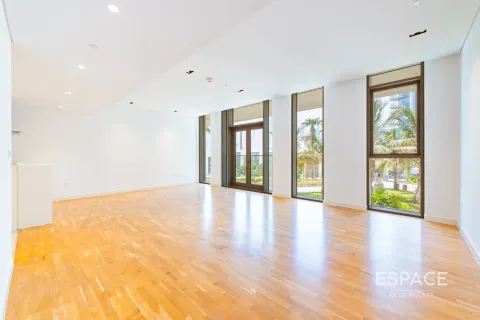 Appartement te huur in Bluewaters, Dubai, VAE 2 slaapkamers, 126 vr.m., nr 650237 - foto 2