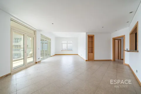 Palm Jumeirah, Dubai, BAE’de kiralık daire 3 yatak odası, 199 m² No 650238 - fotoğraf 2