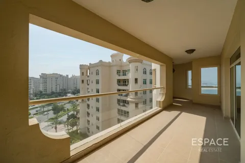 Palm Jumeirah, Dubai, BAE’de kiralık daire 3 yatak odası, 199 m² No 650238 - fotoğraf 17