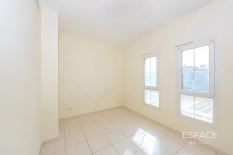 Villa itt: The Springs, Dubai, EAE, 2 hálószoba, 153 m², azonosító: 650234 - fénykép 4