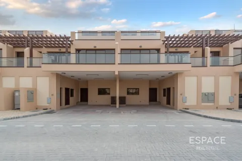 Adosado en alquiler en Jumeirah Islands, Dubai, EAU 4 dormitorios, 217 m2 № 650235 - foto 5