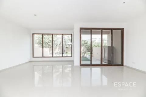 Adosado en alquiler en Jumeirah Islands, Dubai, EAU 4 dormitorios, 217 m2 № 650235 - foto 11