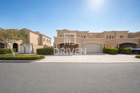 Villa in Serena, Dubai, UAE 3 bedrooms, 313.18 sq.m. № 756199 - photo 27