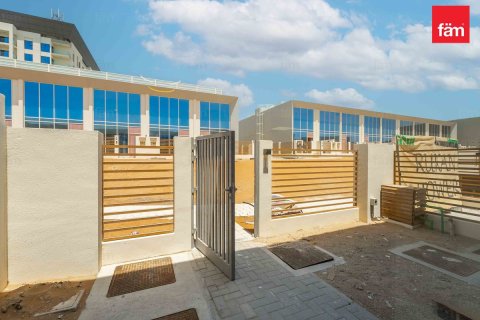 Kuća u nizu u gradu Dubai, UAE 2 spavaće sobe, 79.3 m2 Br. 668753 - Slika 2